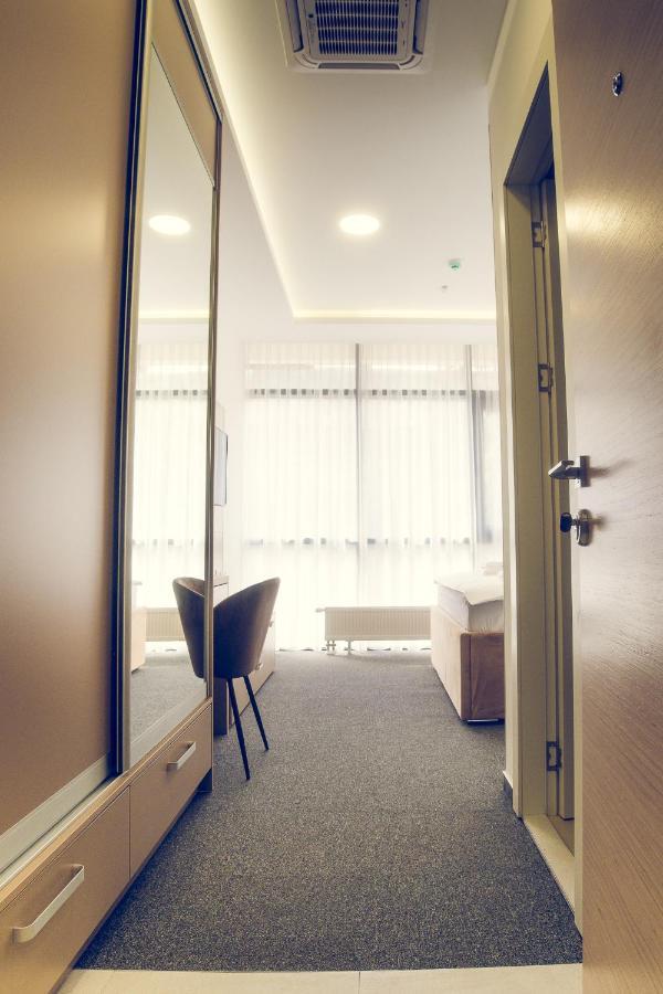 Apartmani Sl Luxury バニャ・ルカ エクステリア 写真