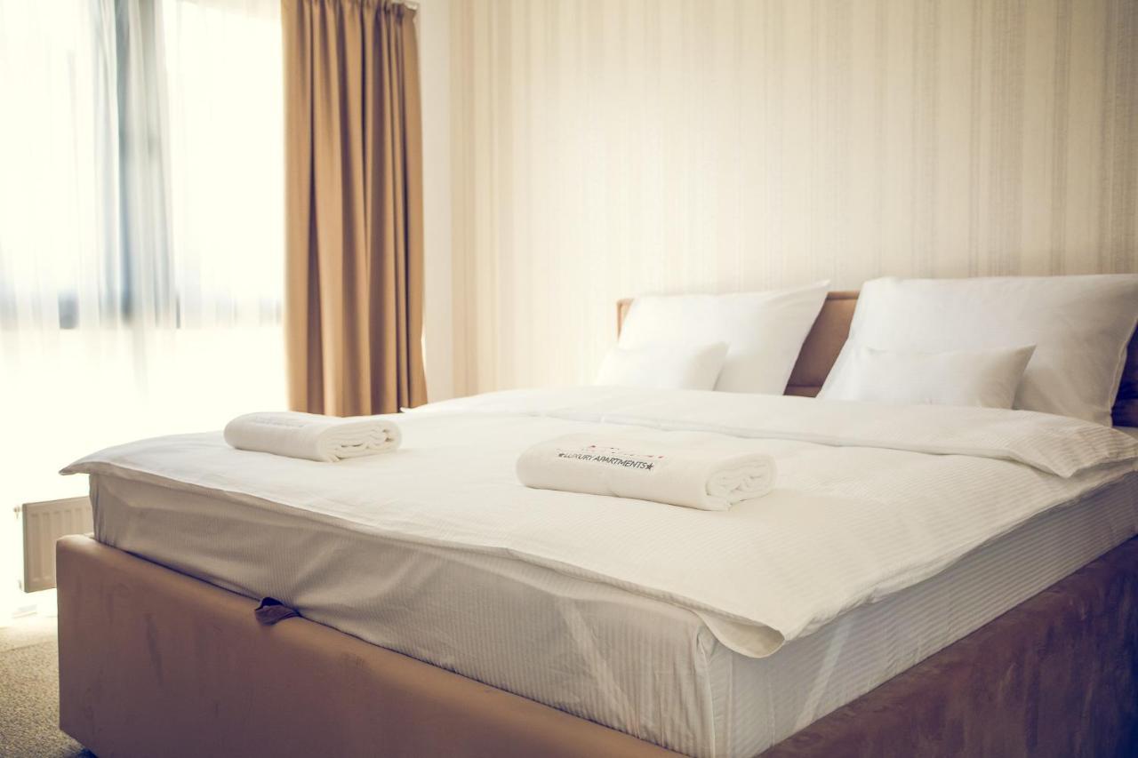 Apartmani Sl Luxury バニャ・ルカ エクステリア 写真