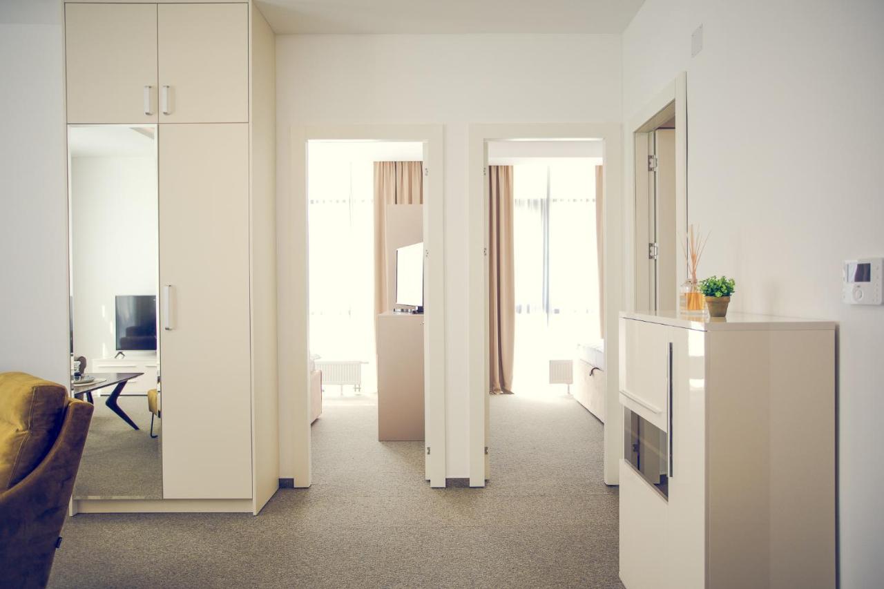 Apartmani Sl Luxury バニャ・ルカ エクステリア 写真